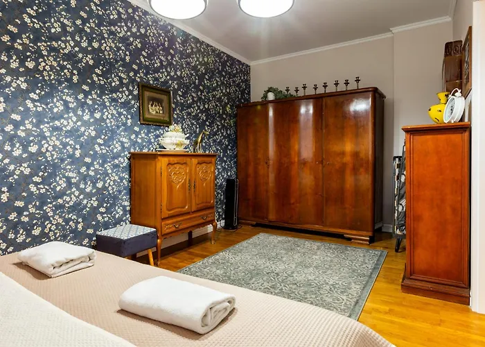 Апартаменти Wojciecha 9b 2 - Srodmiescie 70m2 Pietro 1 Гдиня