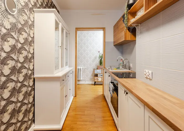 Апартаменти Wojciecha 9b 2 - Srodmiescie 70m2 Pietro 1 *